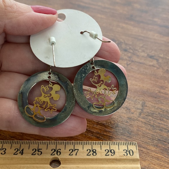 Mickey Mouse lightweight earrings in gold tone and silver tone (signs of wear) - Picture 2 of 2